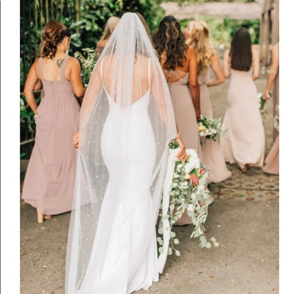 Tailored Tulle Pearl Bridal Veil - Never worn
